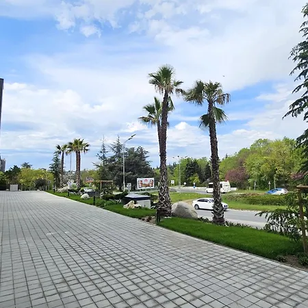 Luxury 2 Room Flat Free Parking, Pool And Wifi Lejlighed Varna