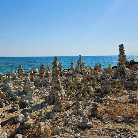 Apartament Luxury 2 Flat Free Parking, Pool And Wifi