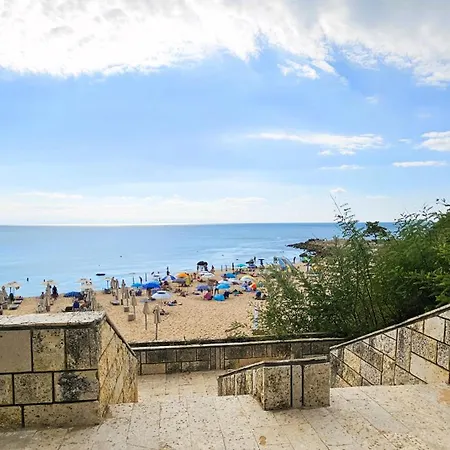 Luxury 2 Flat Free Parking, Pool And Wifi Varna
