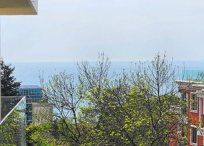 Luxury 2 Flat Free Parking, Pool And Wifi アパート *